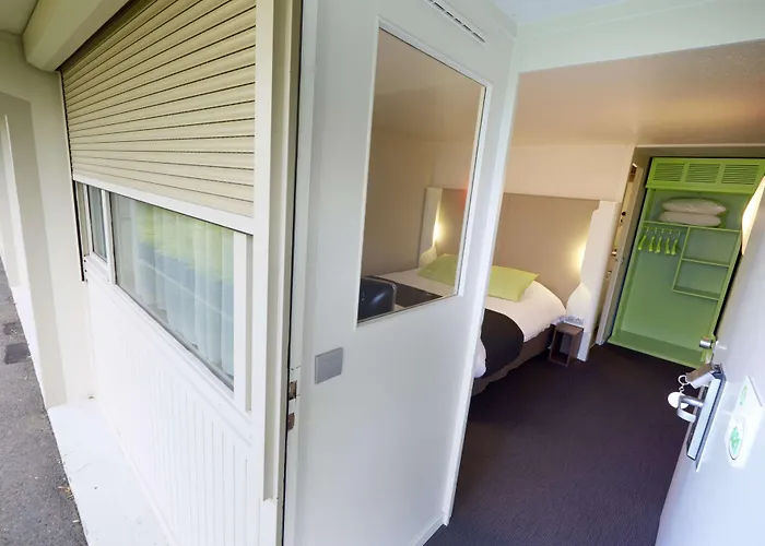 Otel Campanile Grenoble Sud -