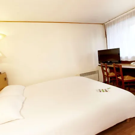 Hotel Campanile Grenoble Sud -