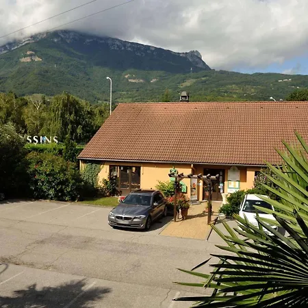 Hotel Campanile Grenoble Sud - 3*