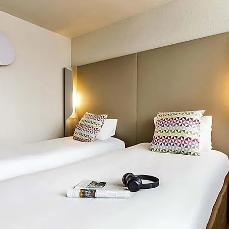 Hotel Campanile Grenoble Sud - 3*